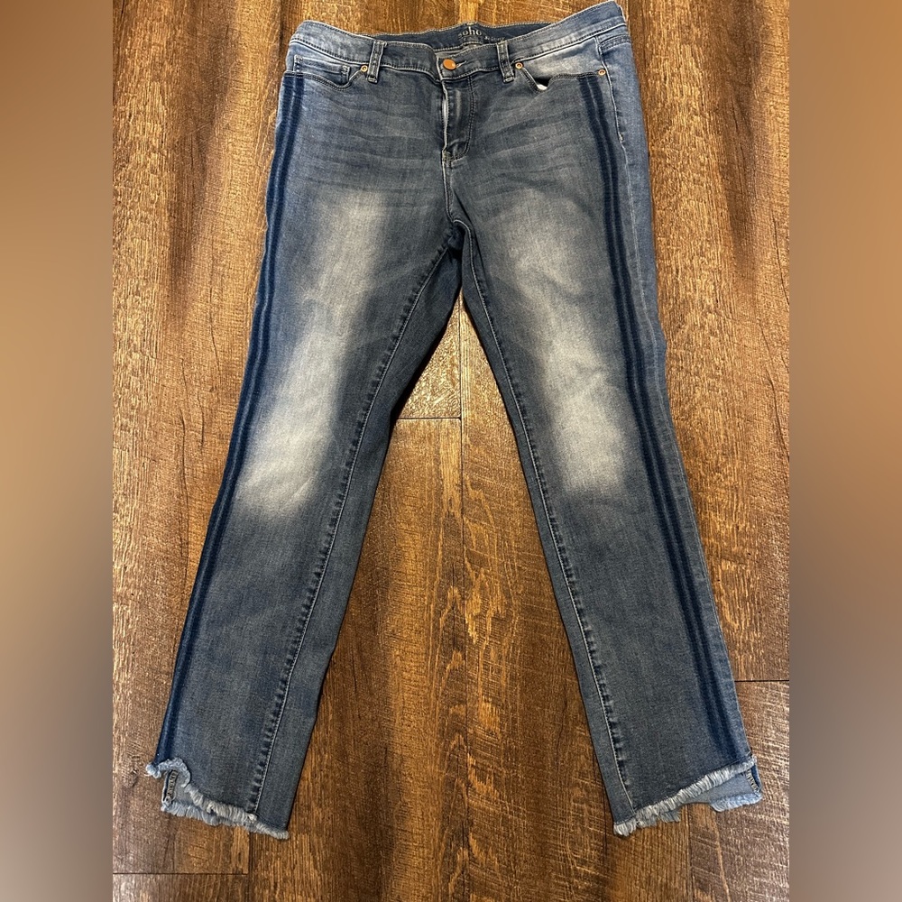 Vintage Style Raw Hem Soho Skinny Jeans NY&Co